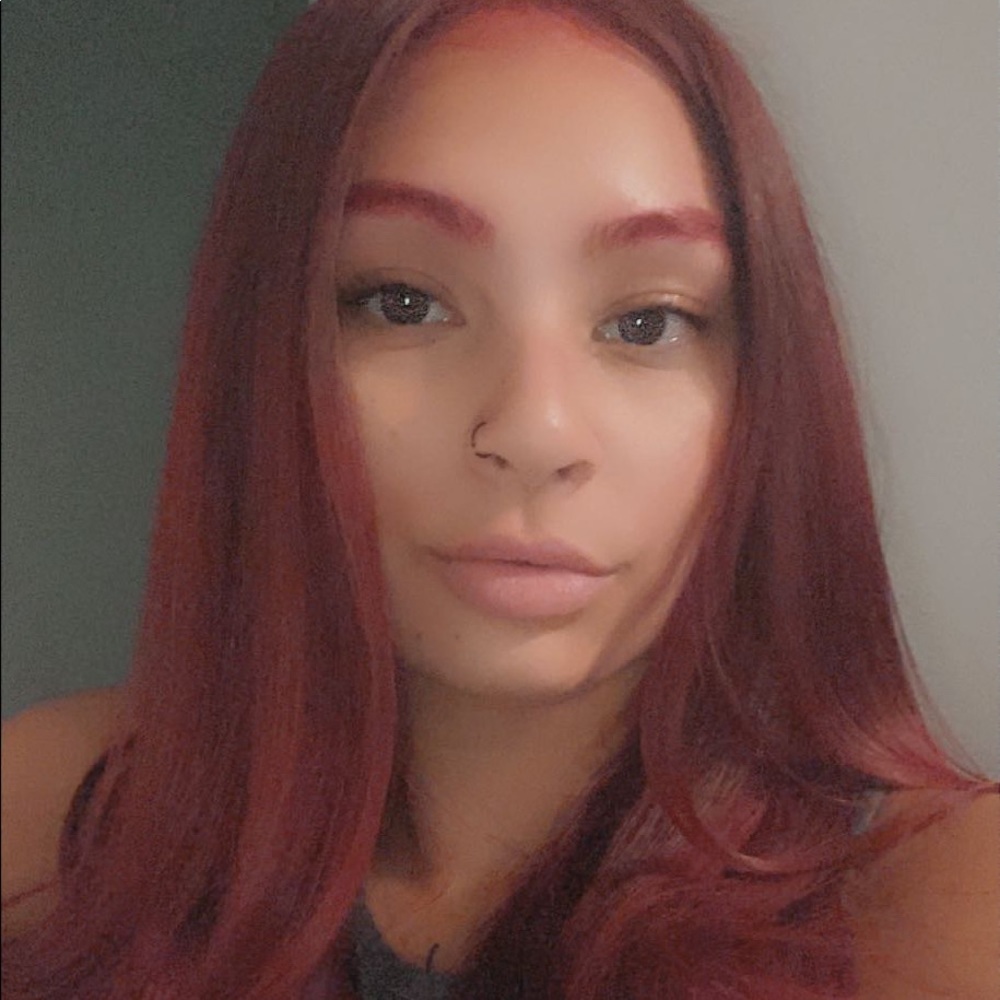 Meet your Posher, Viviana